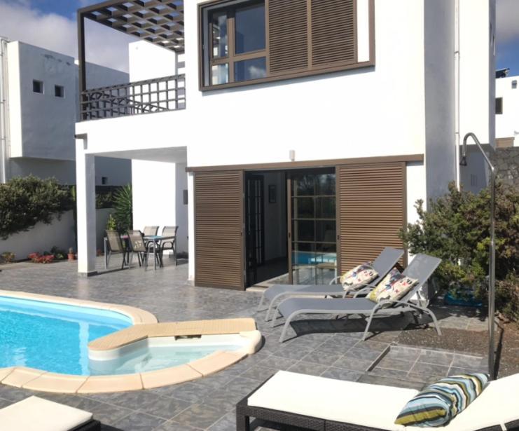 Modern Villa With Sea Views Costa Teguise Dış mekan fotoğraf
