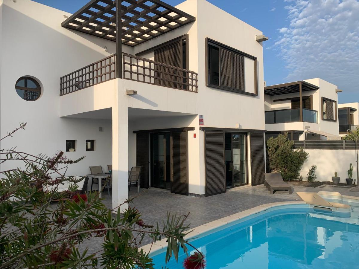 Modern Villa With Sea Views Costa Teguise Dış mekan fotoğraf